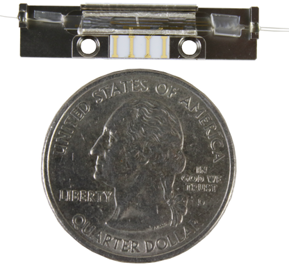 Multi-functional Integrated Optical Chip Submount, 1550 nm, 18 mm Chip Length, w/ PM Fiber Pigtails